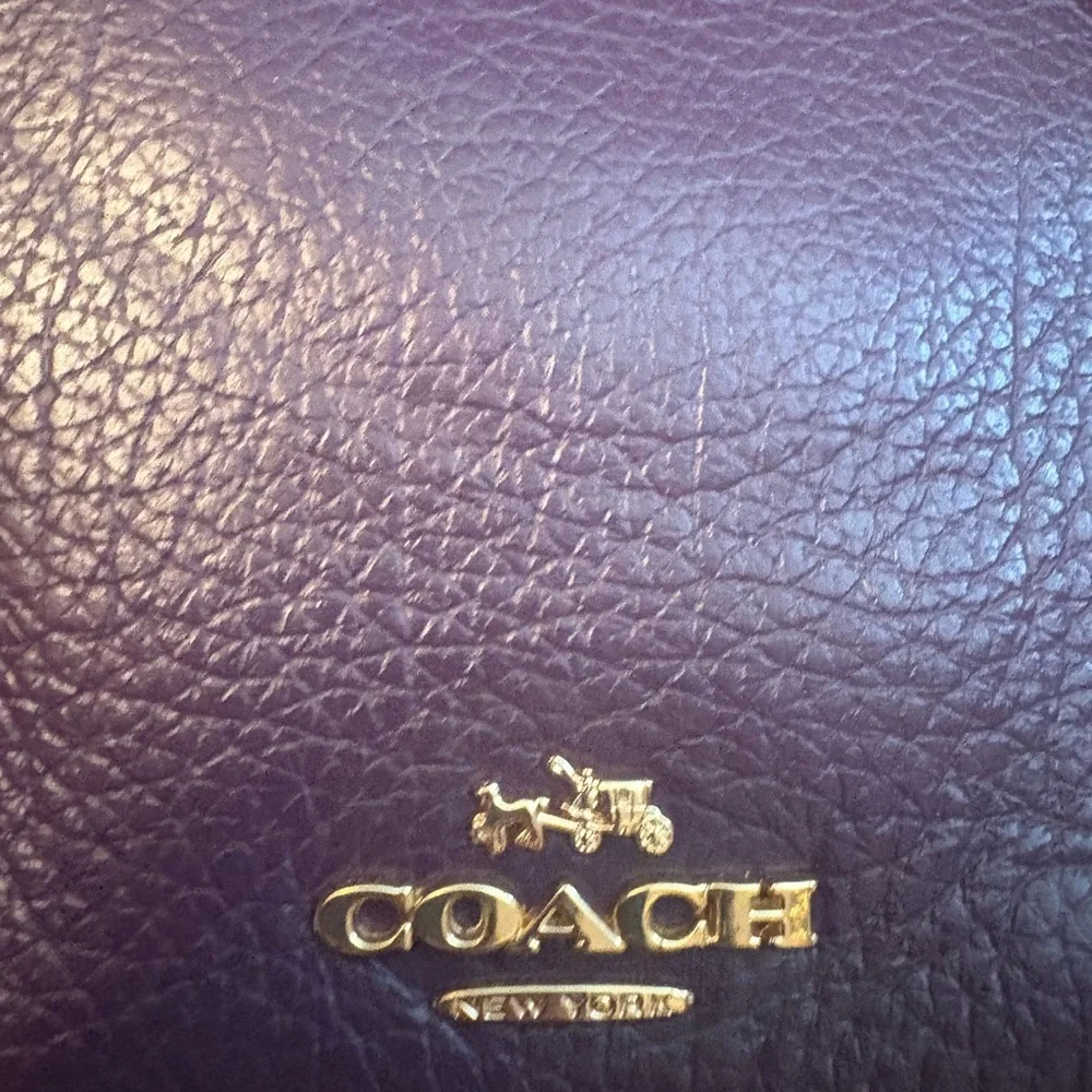 Coach good preowned